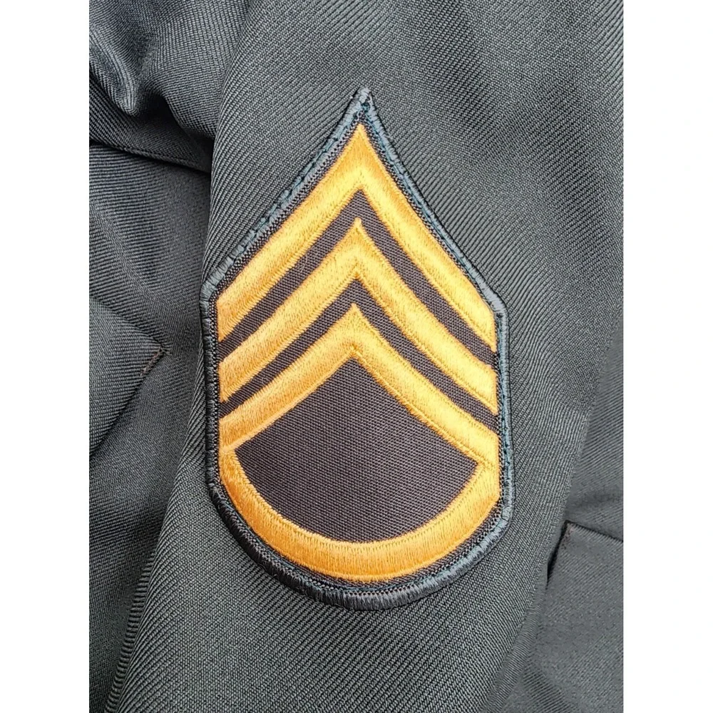 US ARMY JACKET VINTAGE STAFF SERGEANT / SERGEANT FIRST‎ CLASS 101ST AIRBORNE DIV
